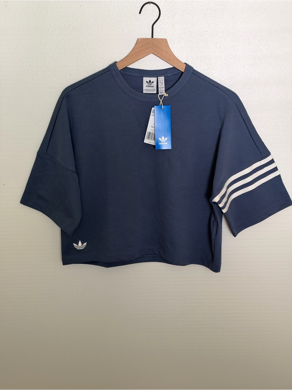 ADIDAS NEUCLASSICS TEE - Preloved Ink - Picture 5 of 12
